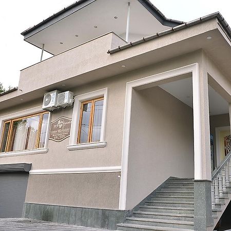Center Villa Kutaisi Exterior foto